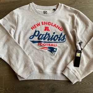 NWT  New England Patriots Sweatshirt